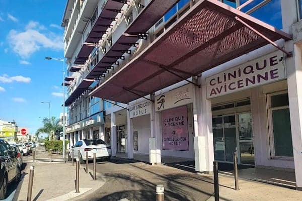 lieux intervention clinique thomas adam chirurgien ophtalmologue specialiste chirurgie refractive keratocone la reunion